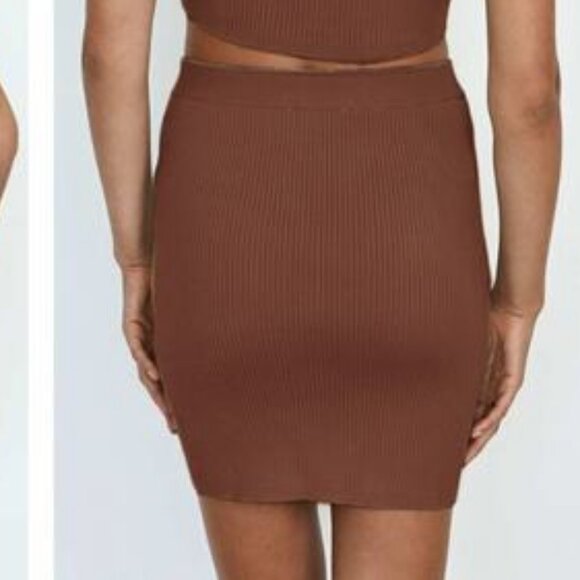 Aritzia Wilfred Reso Brown Mini Skirt Size Small - Picture 2 of 6